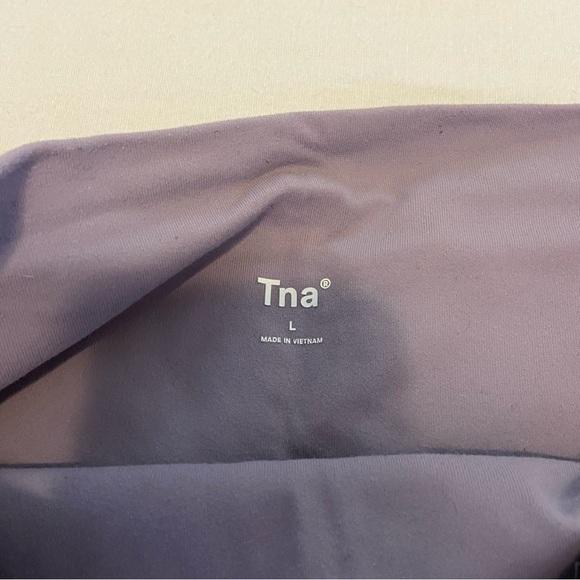 TNA 5inch biker shorts size large womens - Picture 3 of 3